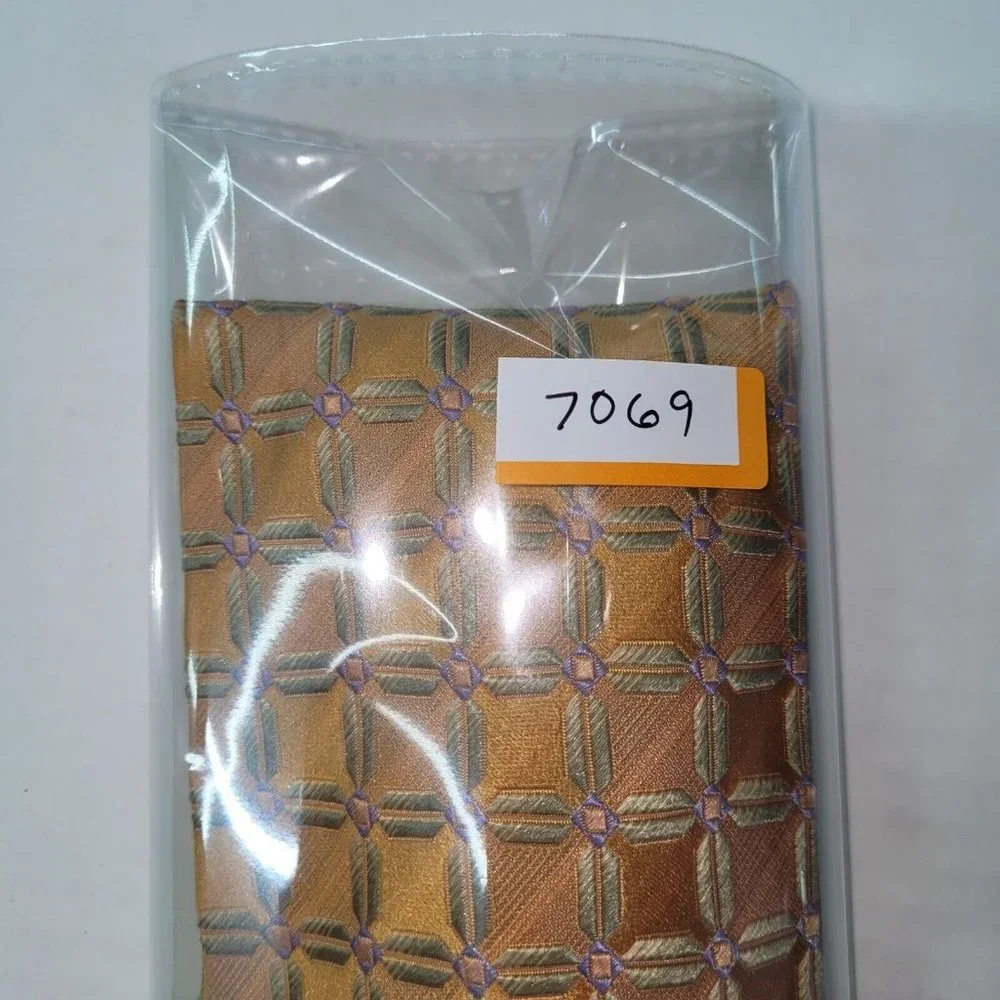 Ermenegildo Zegna Mens Tie Silk Handmade Geometric Textured Luxury Made in Italy